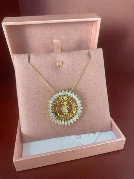 Colar Mandala cravejada minha filha amada